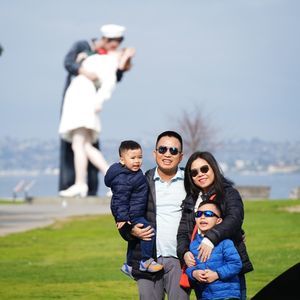 Meet your Posher, Huu-hoai